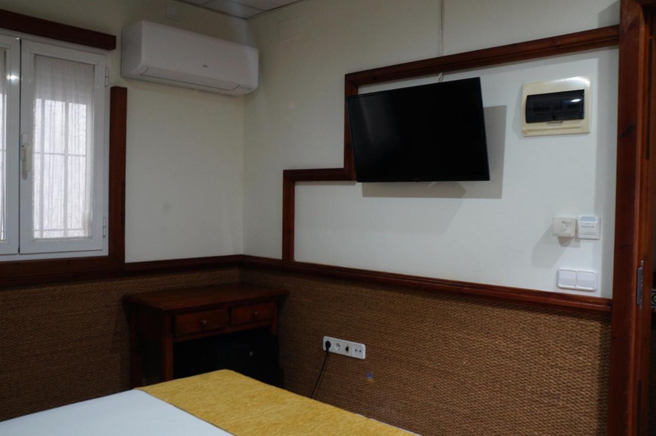 Hostal La Conilena Conil De La Frontera Εξωτερικό φωτογραφία